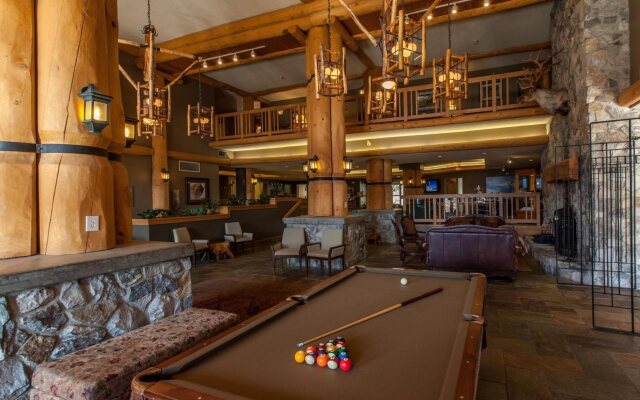 Coast Hillcrest Hotel