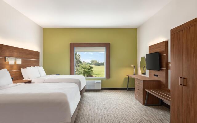 Holiday Inn Express Inn & Suites Searcy by IHG