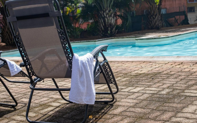 Le Jardin Secret Guyanais # Piscine # Fibre # Tente Lumineuse