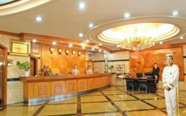 Chun Shang Hotel (Zhuhai Gongbei Port Pedestrian Street)