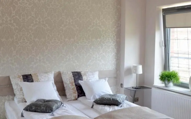 INApartments Riverside
