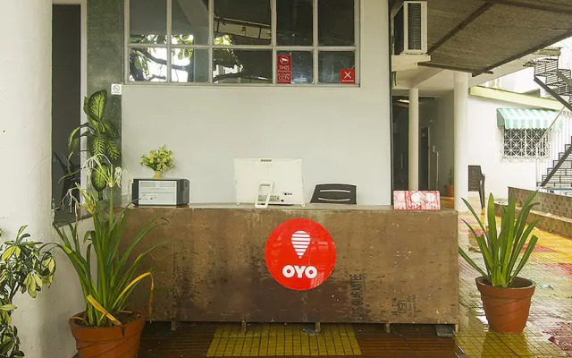 OYO 15225 Rainbow House