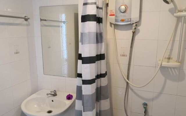 KK Centrum Hotel