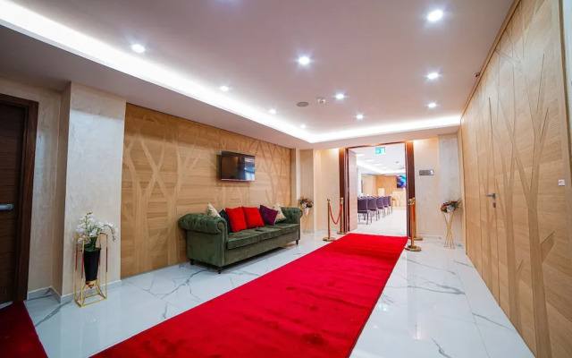 Royal Sahel