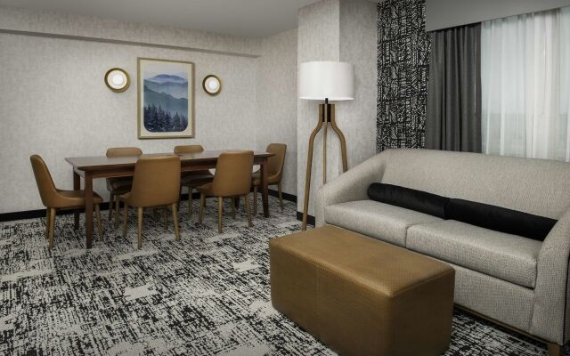 Embassy Suites by Hilton Dulles North/Loudoun