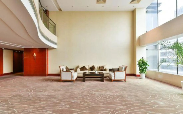 Lejia EAC International Apartment Hotel