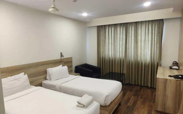 Hotel RN Grand