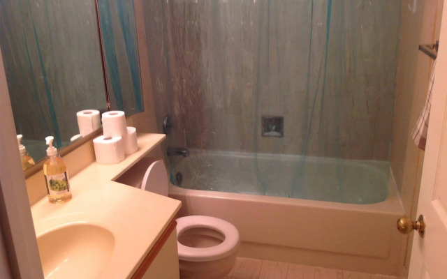 Oxford Furnished Apartments, Mississauga