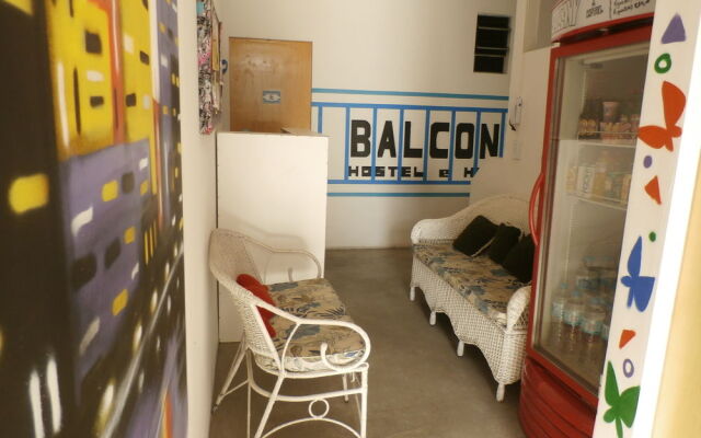 Balcony Hostel Hotel