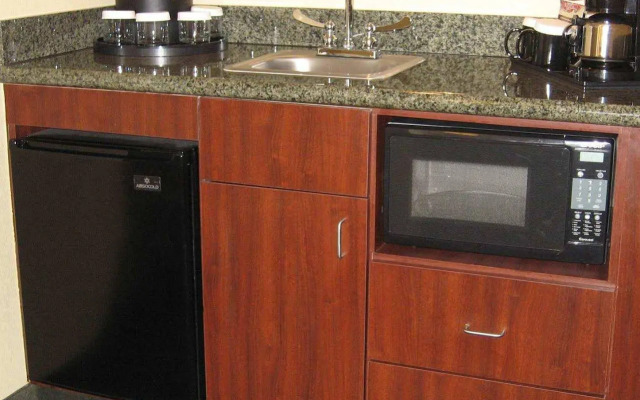 Embassy Suites Hotel Winston-Salem