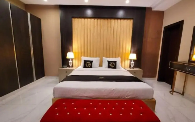 Palm Tree Hotel & Luxury Suites