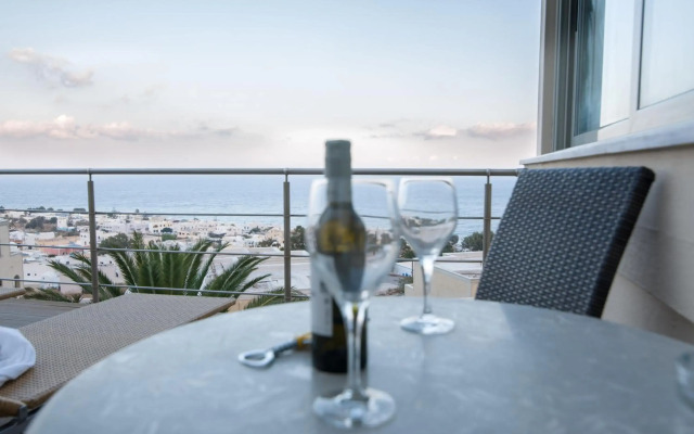 Hotel Antinea Suites & SPA
