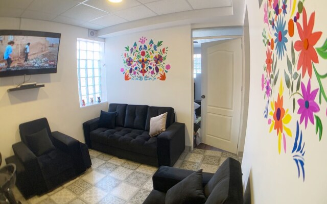 Del Niño Apartments