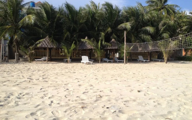 Nhat Quang Family Beach