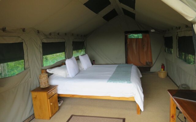 Woodbury Tented Camp - Amakhala Game Reserve