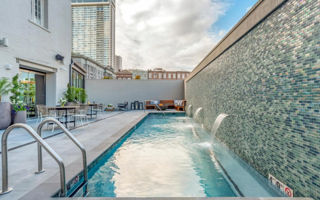 ONE11 Hotel