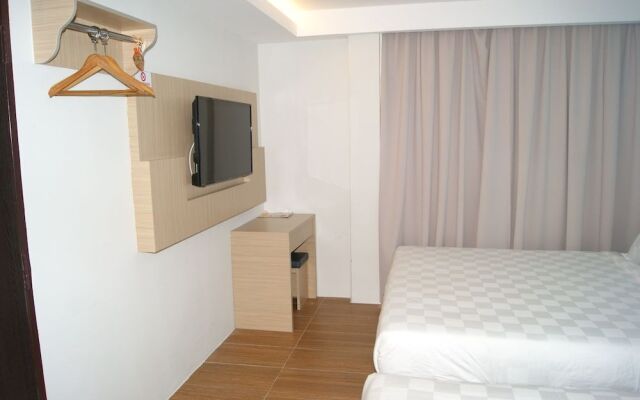 Double Happiness Hotel