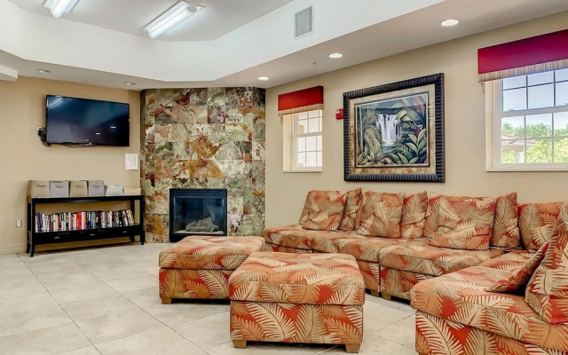 Lovely Beachside Condo Ow7-302