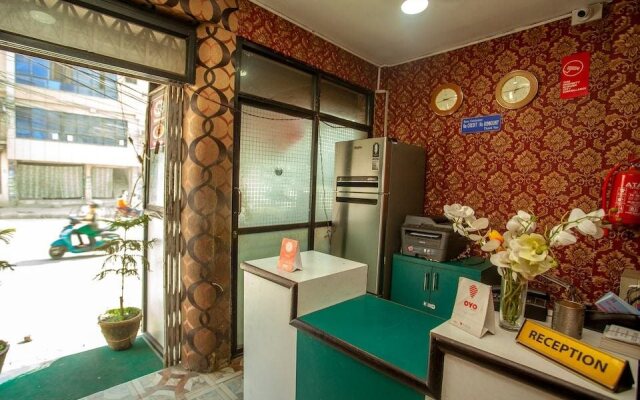 OYO 171 Hotel Fewa Darshan