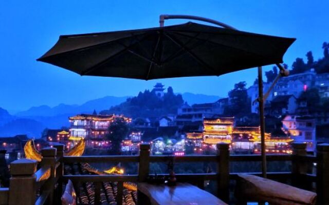 Tuwang Palace Babutang (Furongzhen Waterfall Branch)