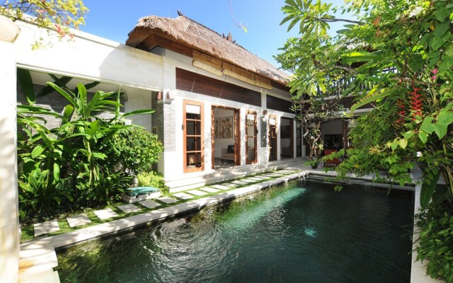 Zen Boutique Collection Sanur Bali