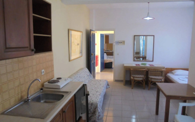 Kokkinakis Apartments