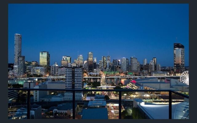 High End Living In Brisbane City