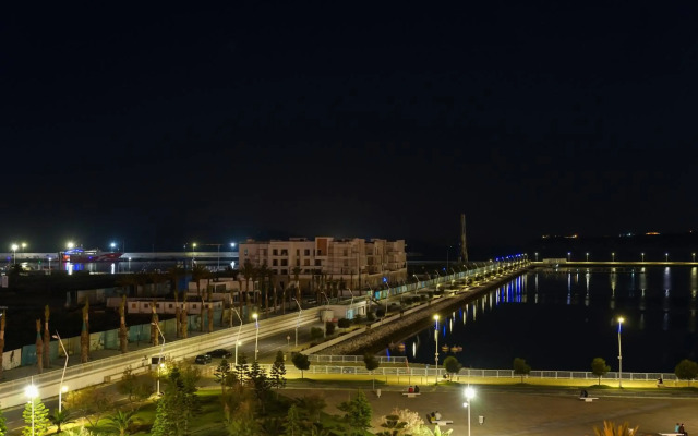 Hotel El  Djenina