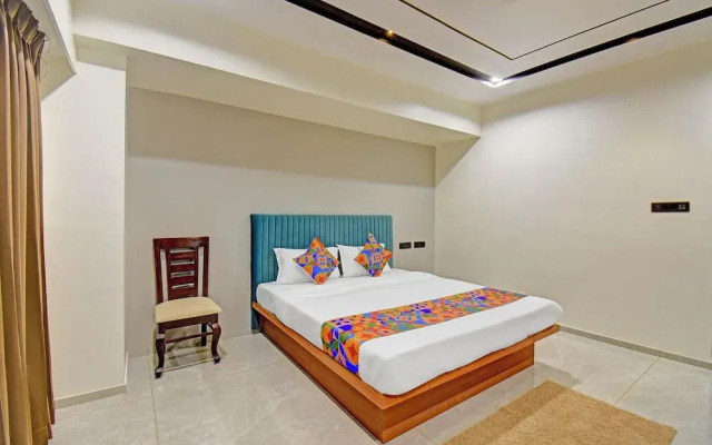 Fabhotel New Moshi Grrand