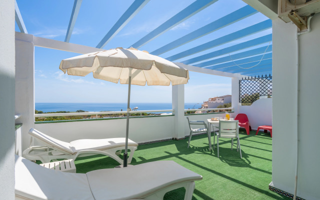 Hotel Playamaro