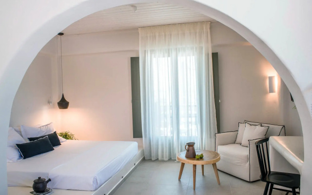 Melidron Hotel & Suites