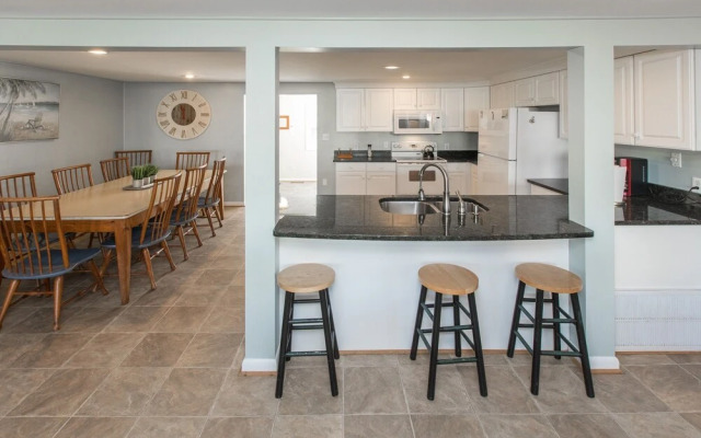 Care Free Virginia - 8 Br Home