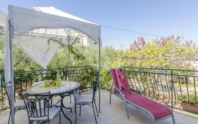 Jadranka - Comfortable and big Terrace - H