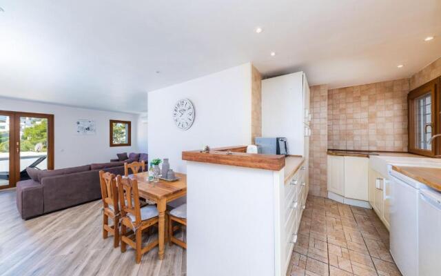 Beach Apartment 11
