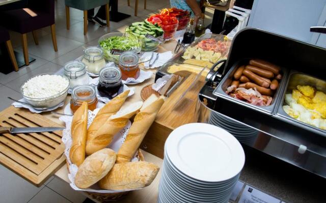 Отель «Рациотель Ямская» в Киеве