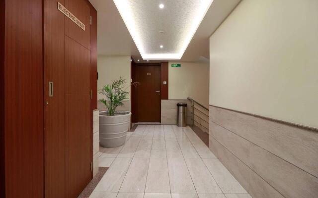 Hotel Centra-Ahmedabad