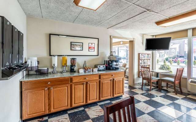 Econo Lodge Zanesville Downtown