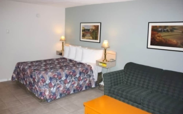 Northwoods Inn & Suites