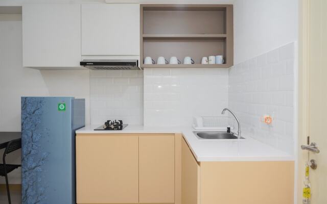 Nice And Comfy 2Br Apartment At M-Town Residence Near Summarecon