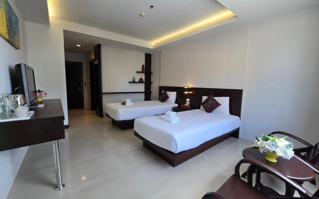 Baron Beach Hotel