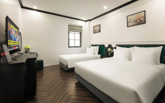 Elegant Boutique Hotel Ha Long