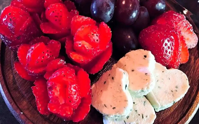 A Suite Retreat - Beyond Bed & Breakfast