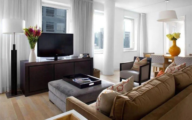 Churchill Residence Suites