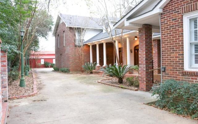 Opus House Bed and Breakfast