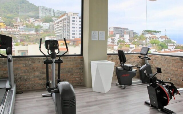 Condo L268  By Trvl2Hm