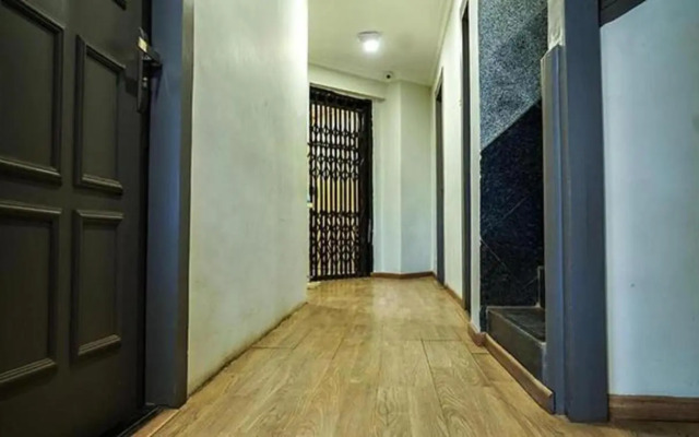 Fabexpress Highway Residency