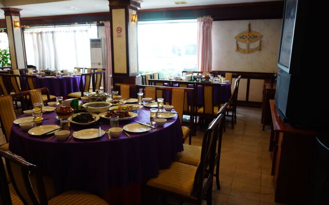 Dansavanh Vientiane Hotel