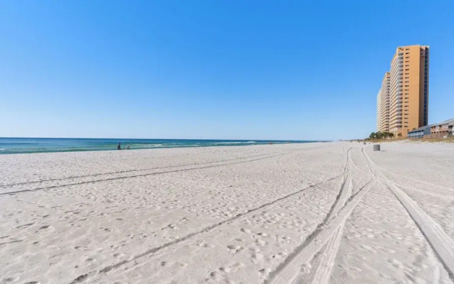 Southwinds K-8: Beachside & Pool Retreat