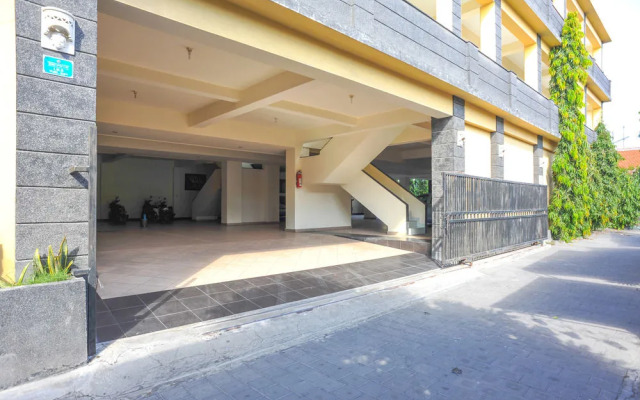 Airy Denpasar Selatan Raya Pemogan Gang Taman 21X Bali