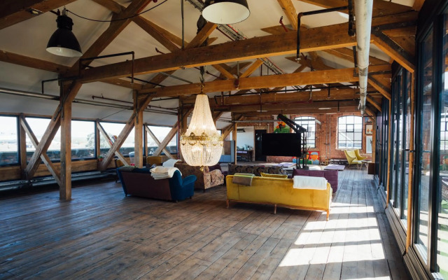 Destinesia Jason Works